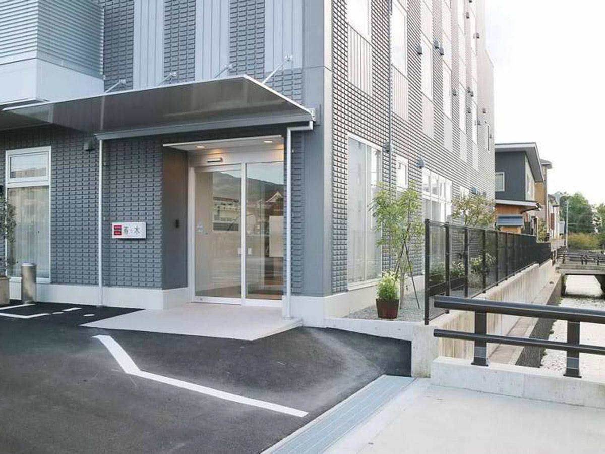 ทางเข้า