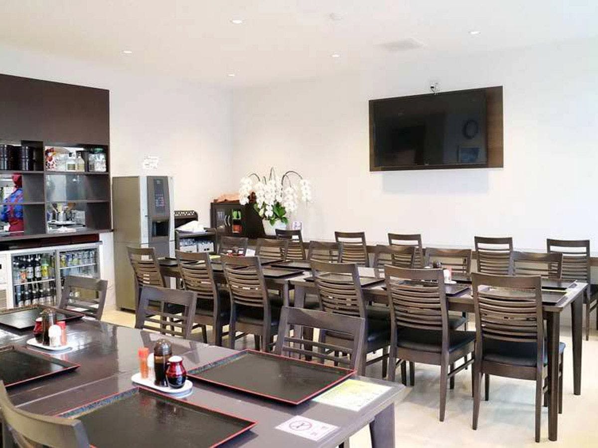 ร้านอาหารชั้น 1