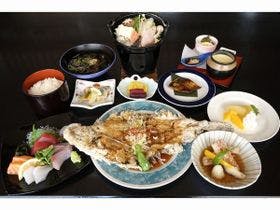 浜の漁師居酒屋／活魚の宿　こちら丸特漁業部　