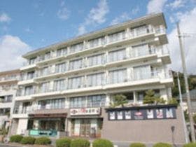 浜の漁師居酒屋／活魚の宿　こちら丸特漁業部　