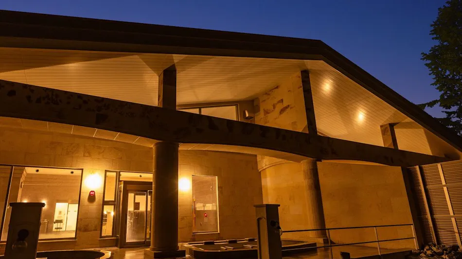 Tokachi Nakasatsunai Glamping Resort Ferien Dorf