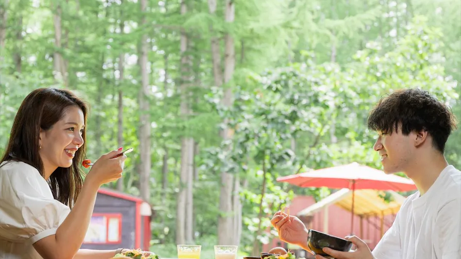 Tokachi Nakasatsunai Glamping Resort Ferien Dorf