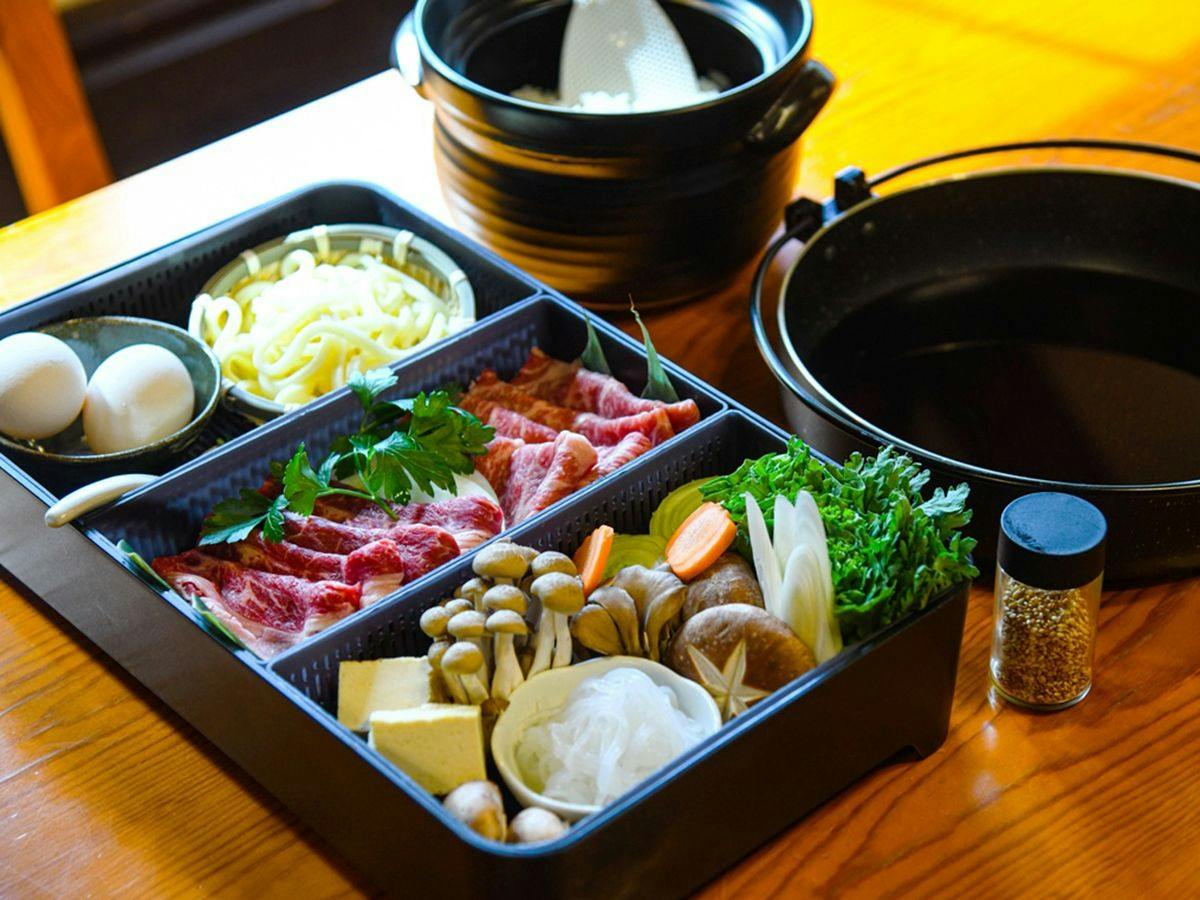 Tokachi Nakasatsunai Glamping Resort Ferien Dorf
