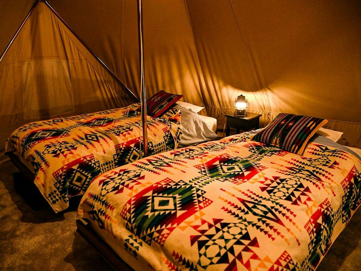 Tokachi Nakasatsunai Glamping Resort Ferien Dorf
