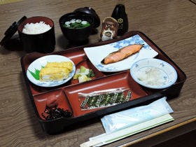 ビジネスホテル喜楽荘