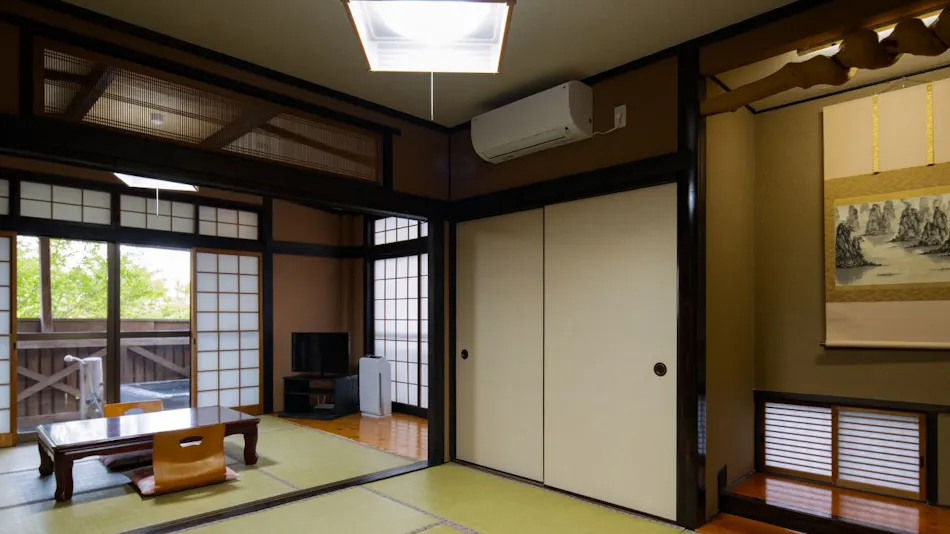 Kamioka Onsen Hozanso