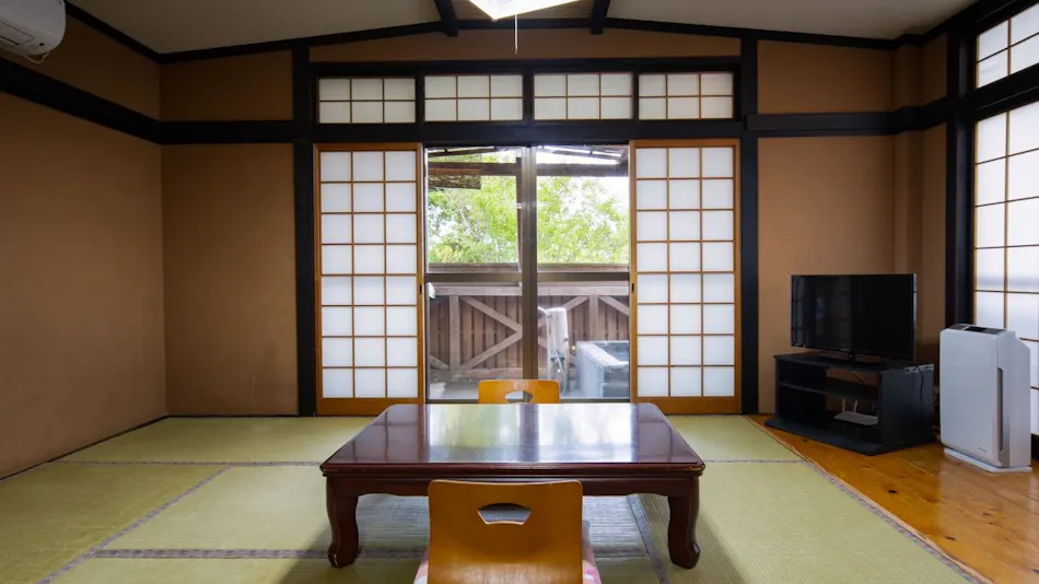 Kamioka Onsen Hozanso