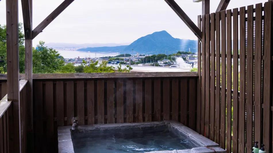 Kamioka Onsen Hozanso