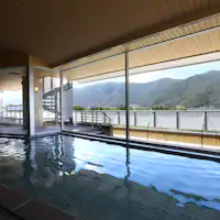 ห้องอาบน้ำสาธารณะ