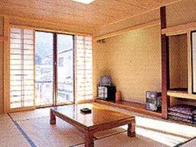 リゾートハウス鶏冠荘