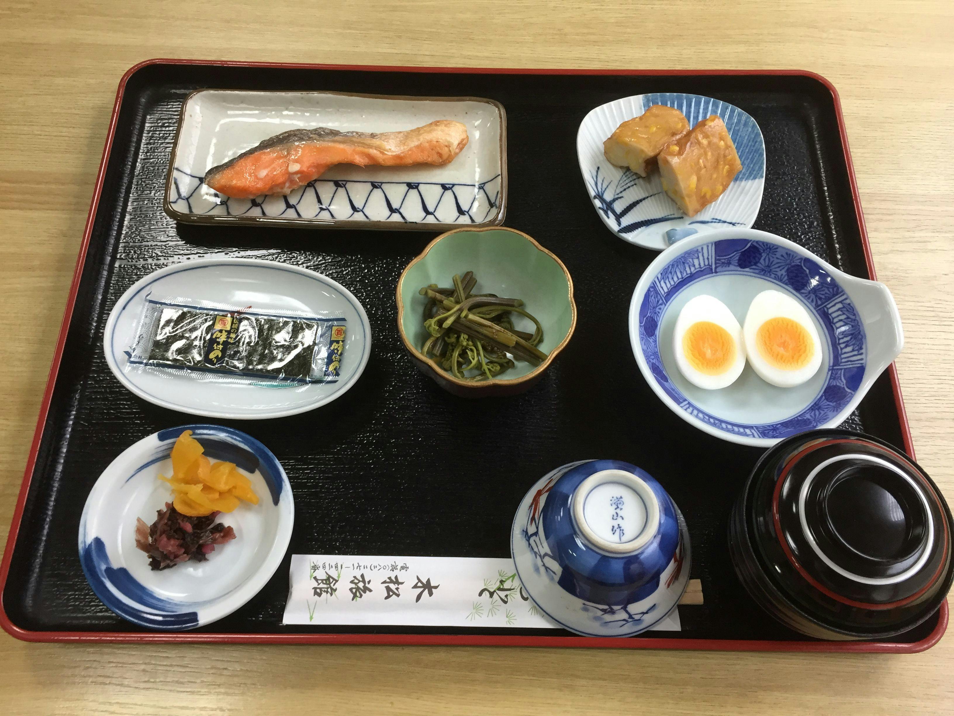 朝食一例