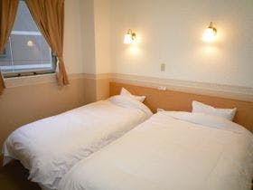 キヨナミホテル