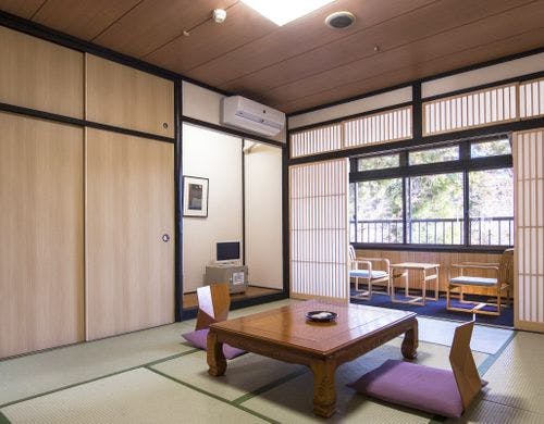 和室10畳＋広縁4畳（改築・禁煙室）