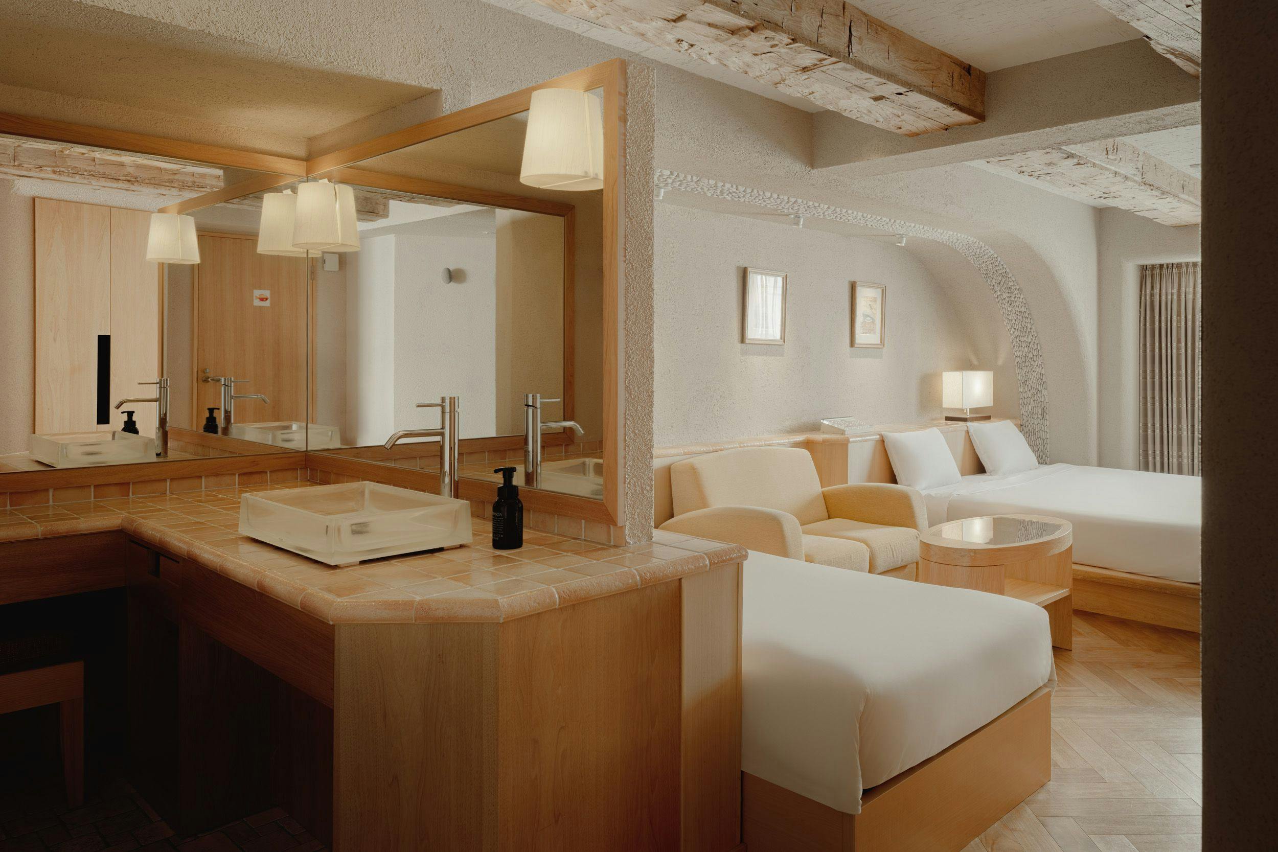 Nesthotel alt. Kawasaki Station