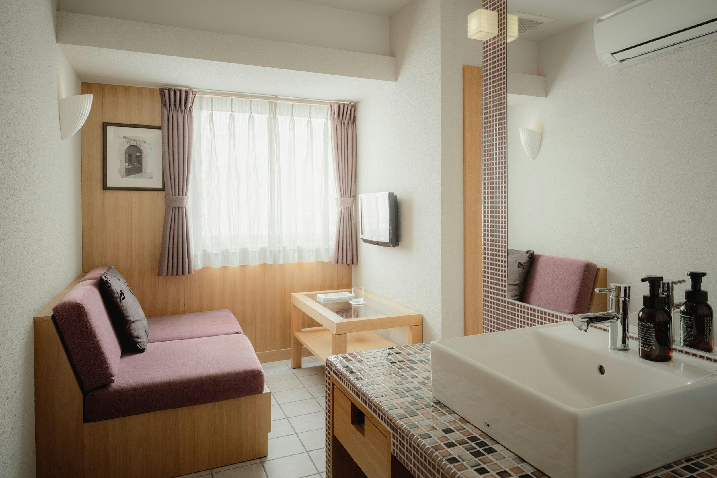 Nesthotel alt. Kawasaki Station