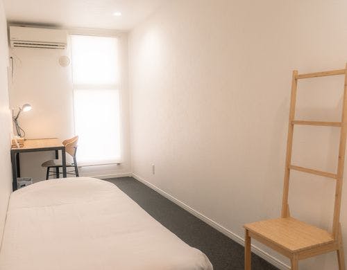 シングルベッドルーム