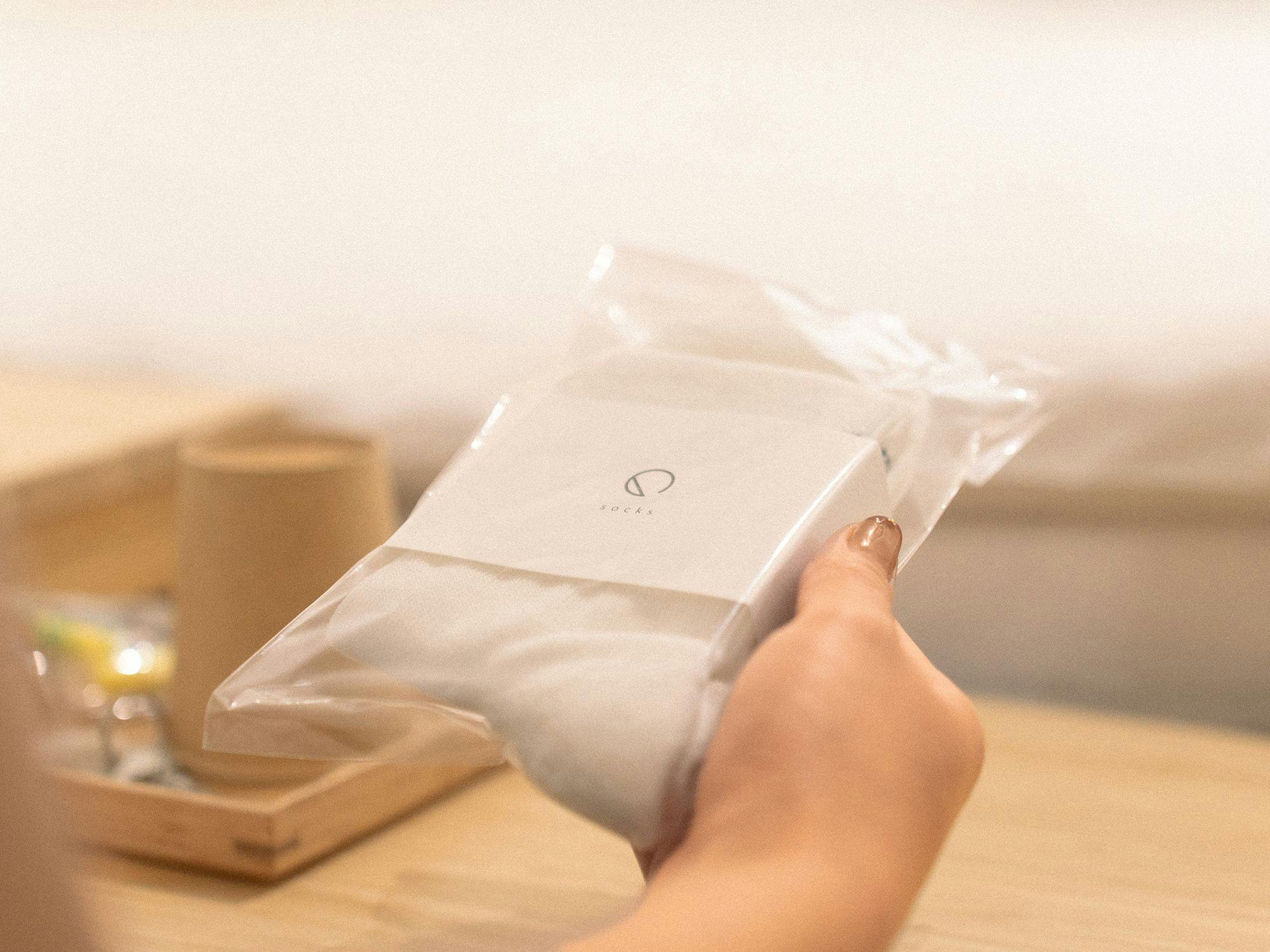 Merek kaus kaki asli 【NO SOCKS】