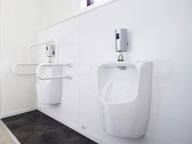 RAK KIYOMIZU（ラク　キヨミズ）