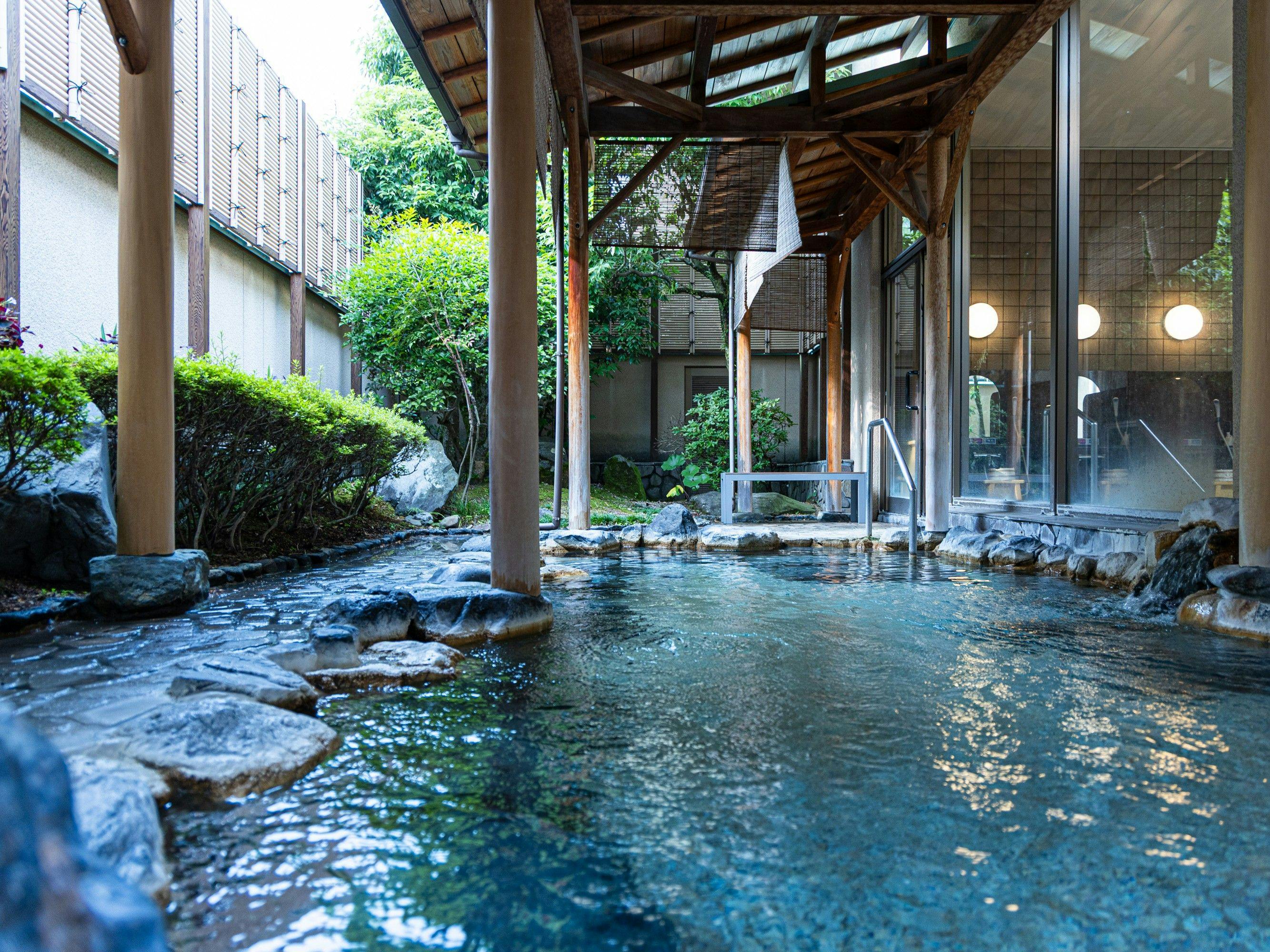 Keisenkaku