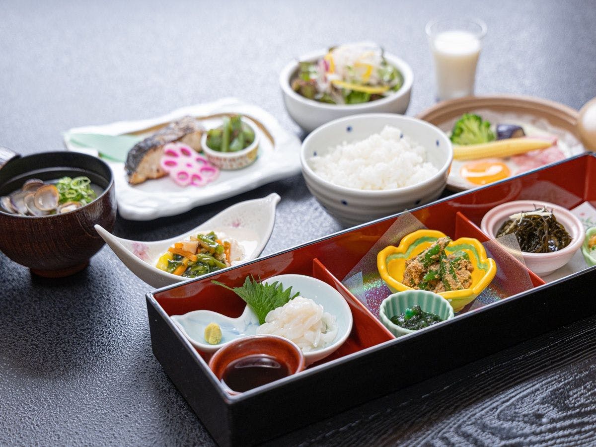 Keisenkaku