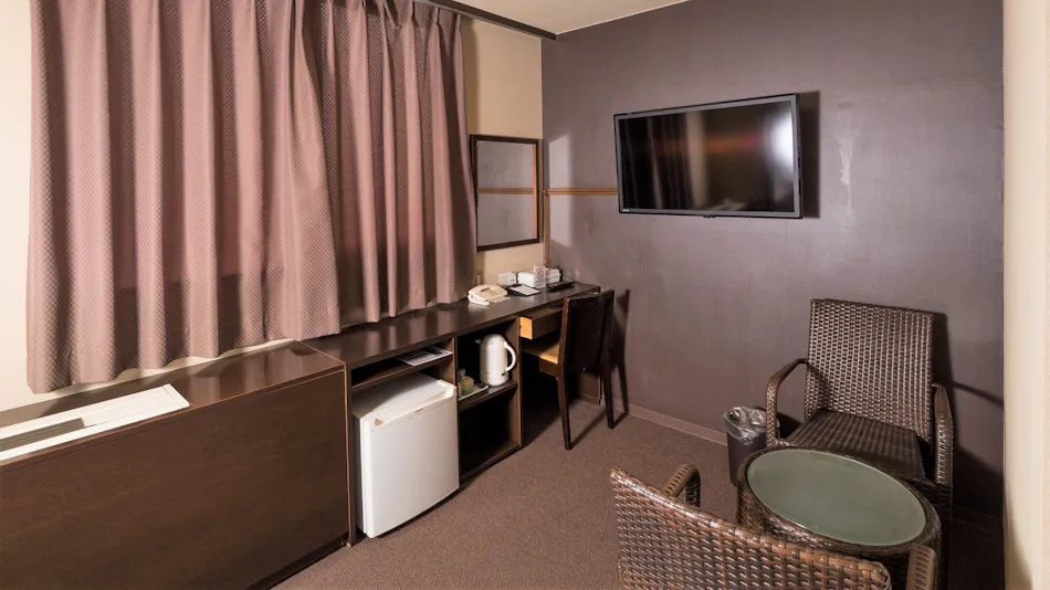 Koyama International First Hotel