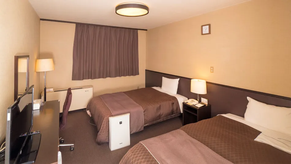 Koyama International First Hotel