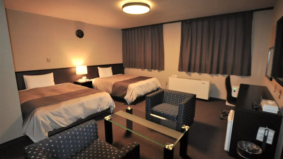 Koyama International First Hotel