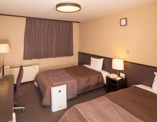 ◆客室備品一例＜全室バス・トイレ付＞