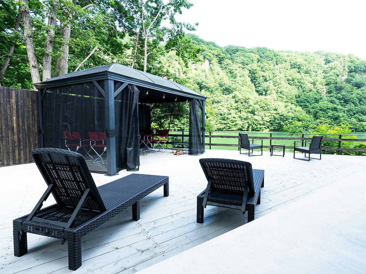 Yuyado Kuttari Onsen Lake Inn