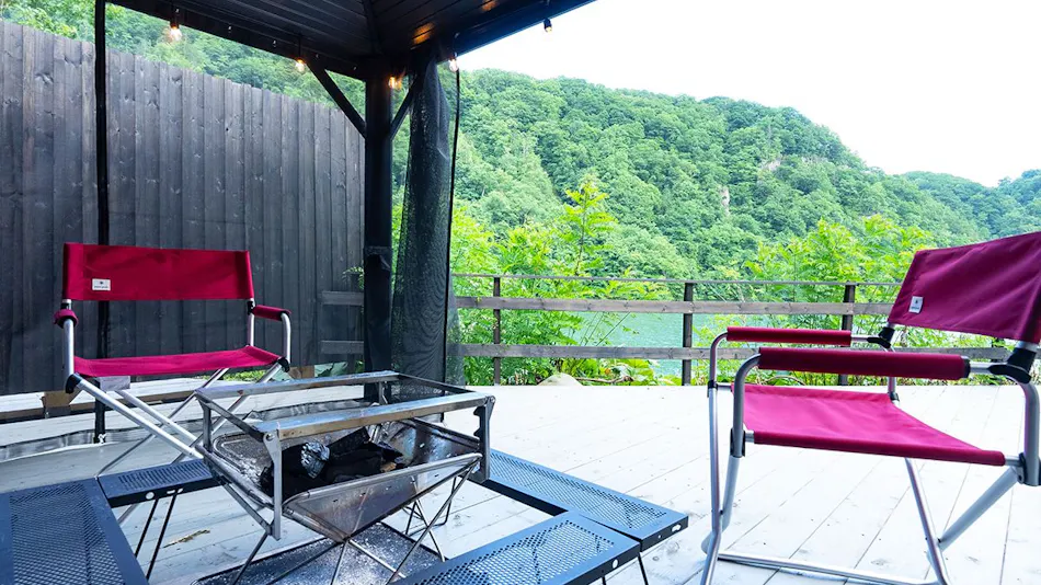 Yuyado Kuttari Onsen Lake Inn