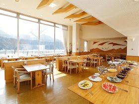 湯宿くったり温泉　レイクイン