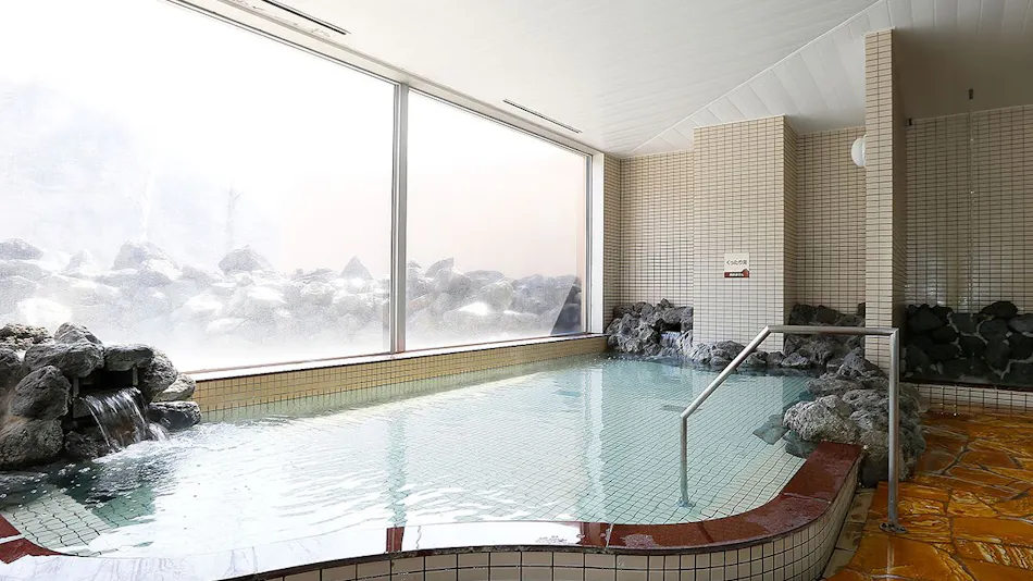 Yuyado Kuttari Onsen Lake Inn