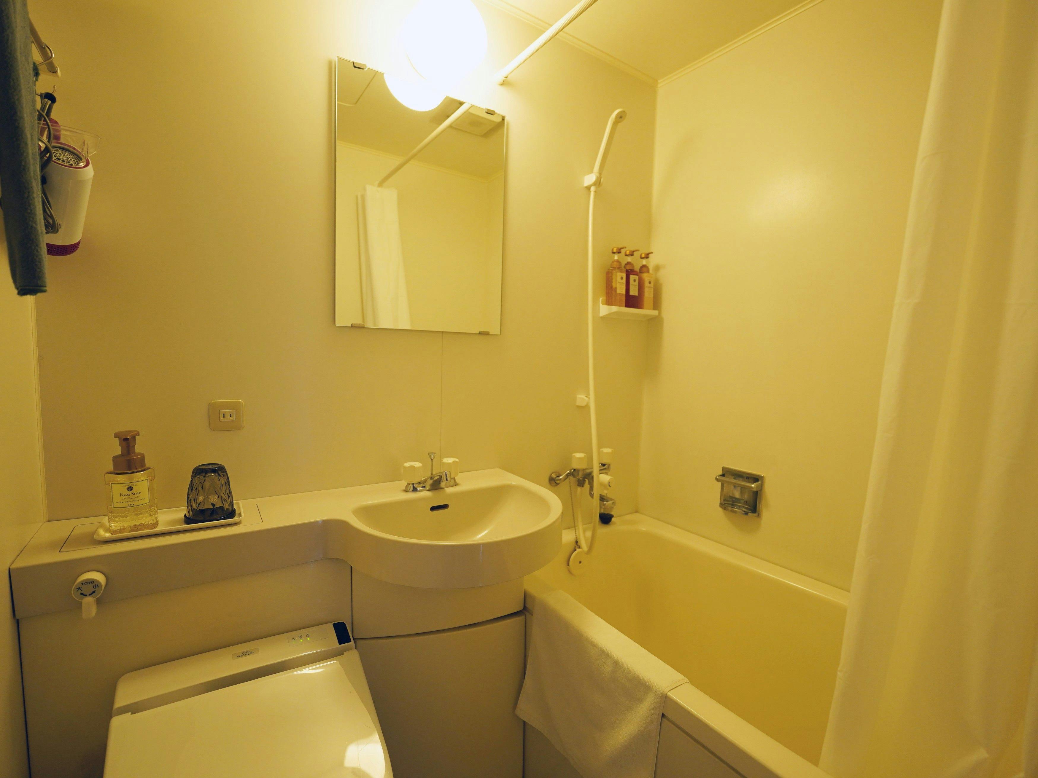 ห้องซิงเกิลสำหรับทำงาน (มีอ่างอาบน้ำ)