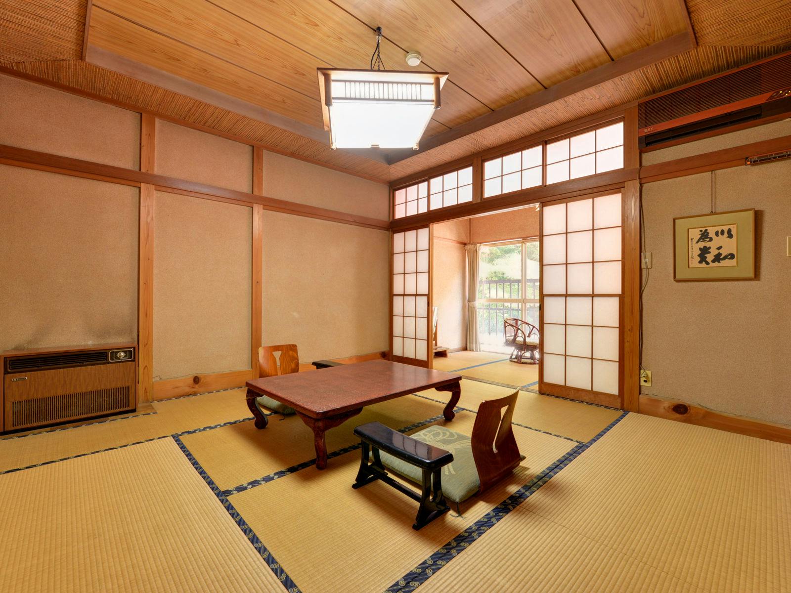 *ห้องสไตล์ญี่ปุ่น (ตัวอย่างห้องพัก)/