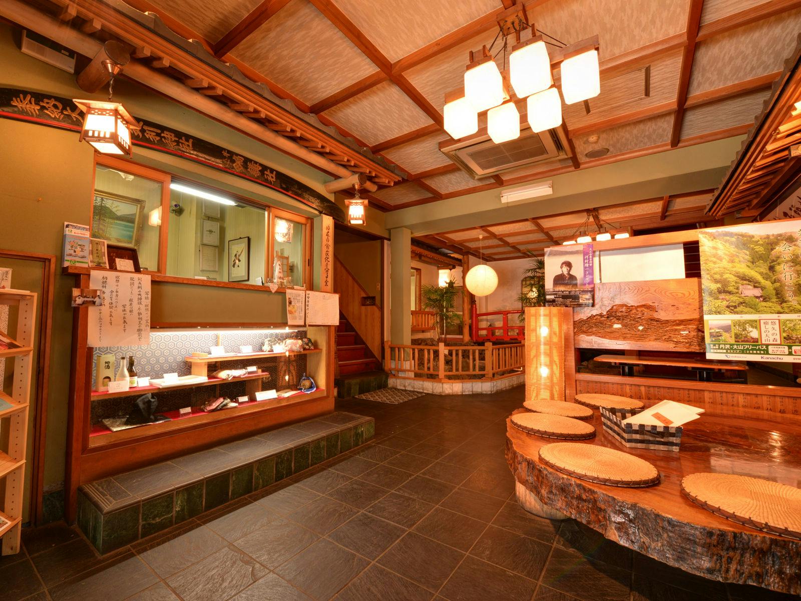 *【แผนกต้อนรับ】/