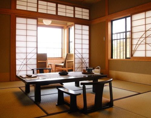 別館　鶴の居