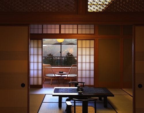 【別館鶴の居】