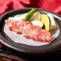 ตัวอย่างชุดอาหารไคเซกิเนื้อวัวญามากาตะ