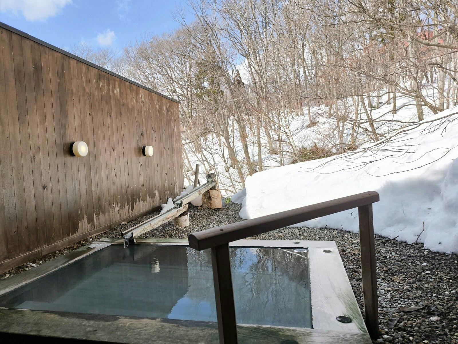 Zao Onsen Mogami Takayu Zenchi no Yu (Formerly: Zao Onsen Ohira Hotel)