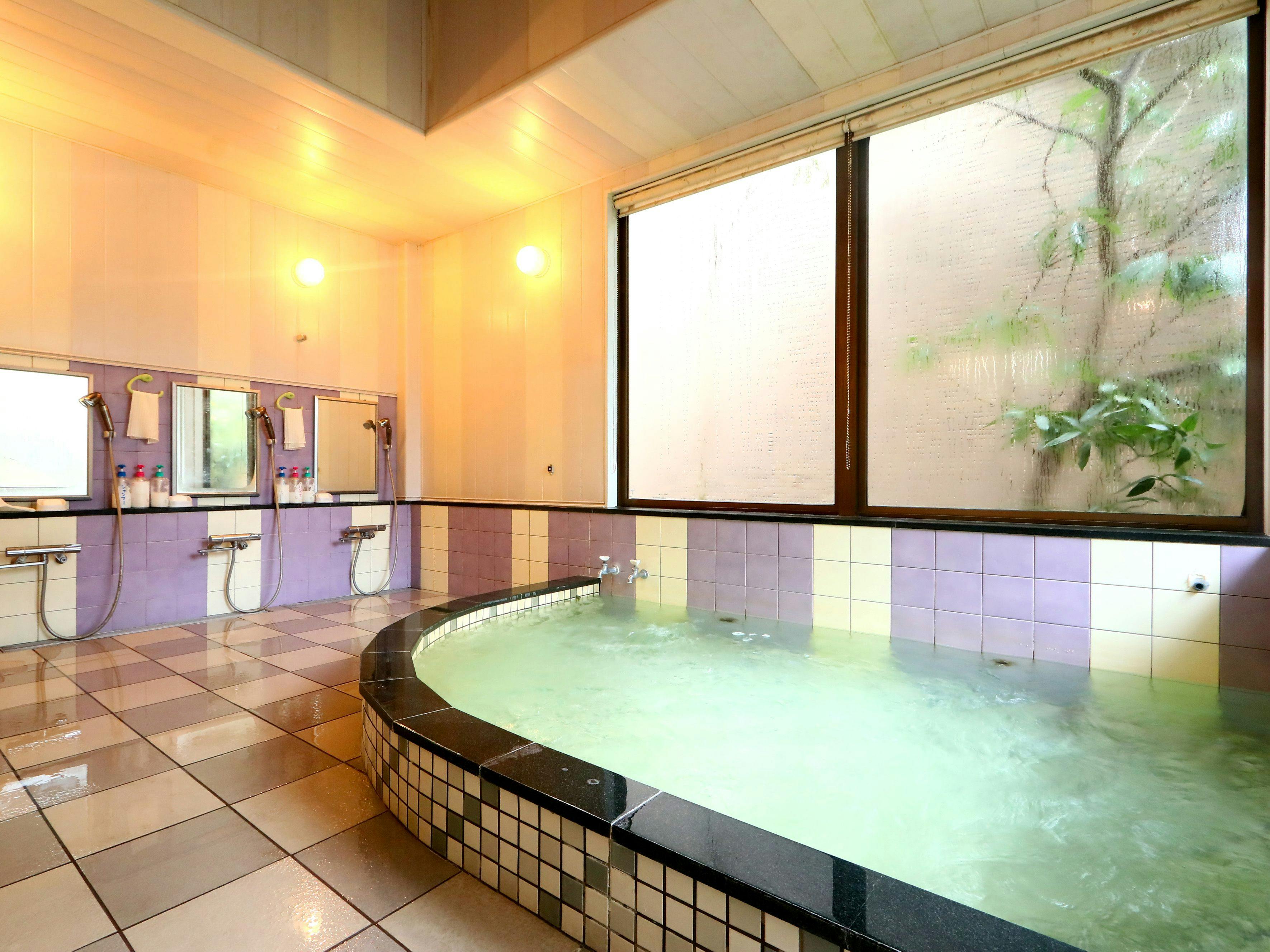 ห้องอาบน้ำชาย