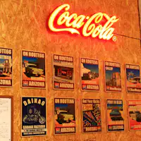 โรงรถ◆Route66 และ Coca-Cola