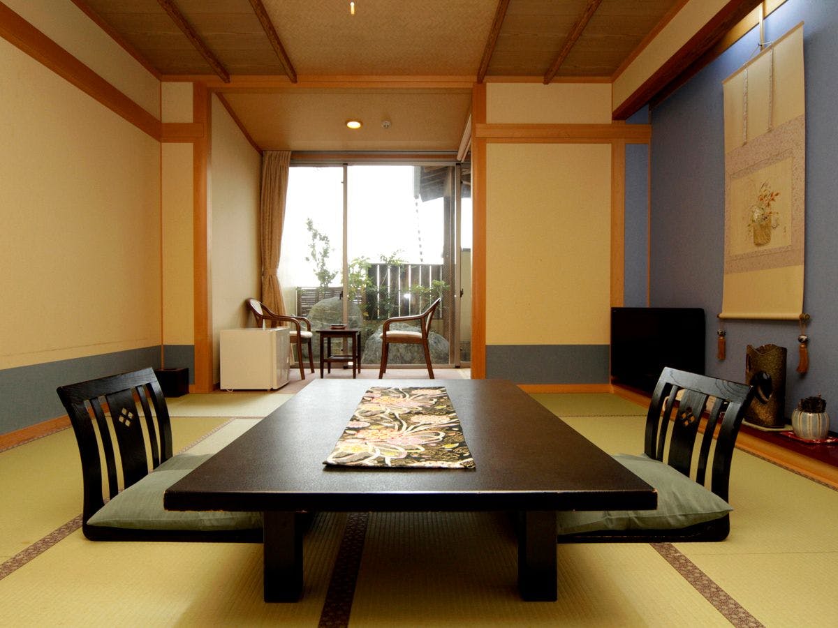 [和室10榻榻米-附露天浴池]