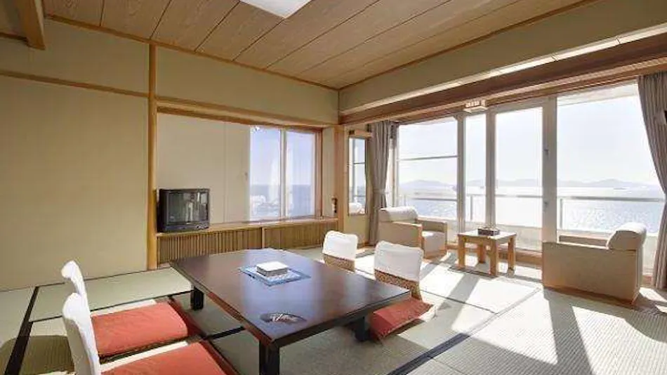 Hotel Tatsuki (Ryujou)