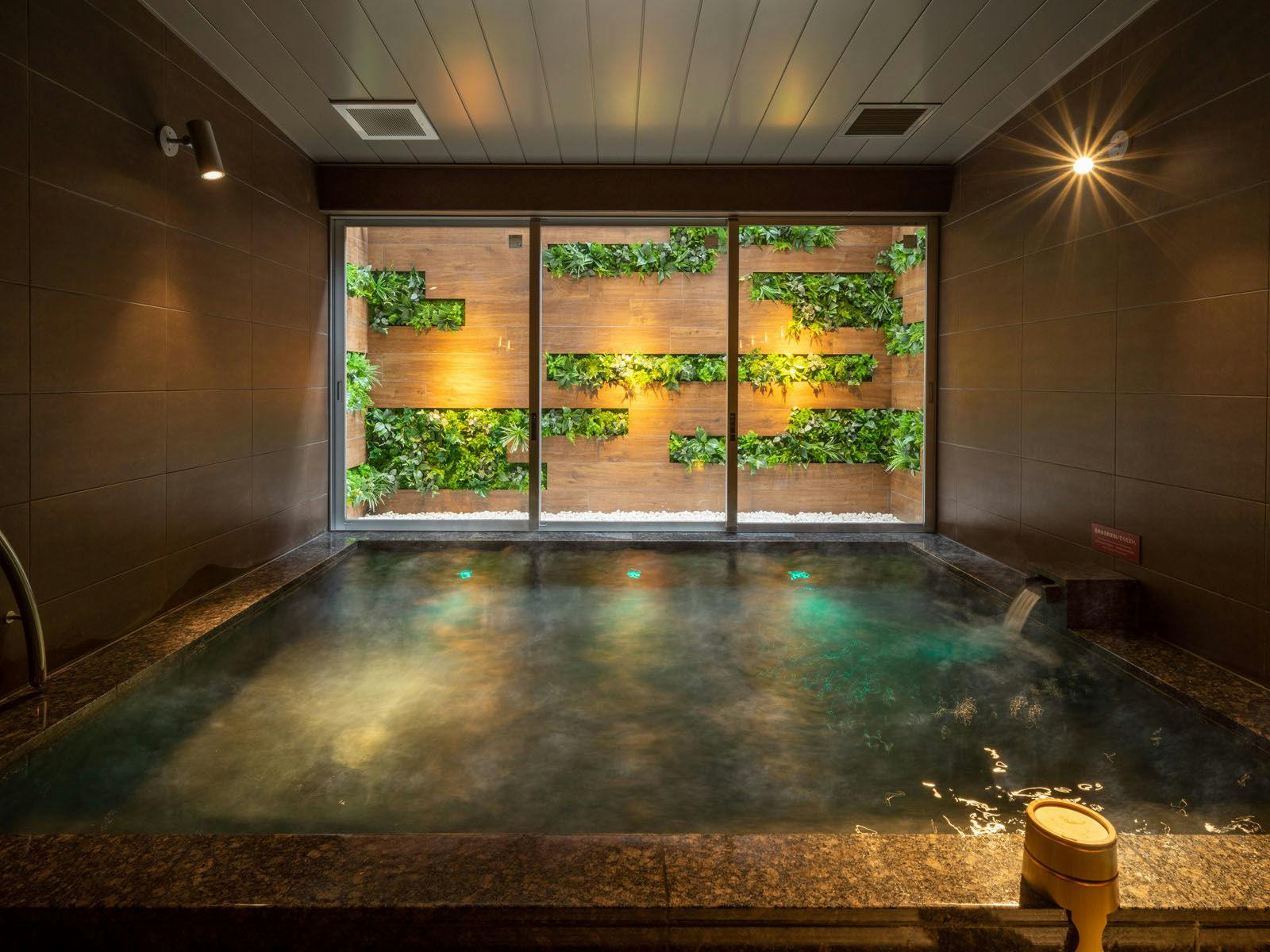 Super Hotel Ehime Ozu Inter Natural Hot Spring "Asagiri no Yu"