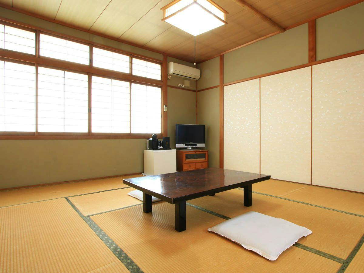 Komuroya Ryokan