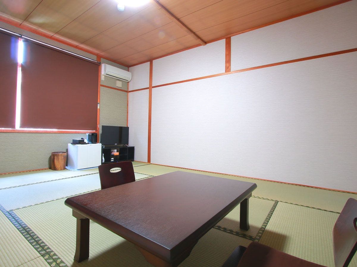 Komuroya Ryokan