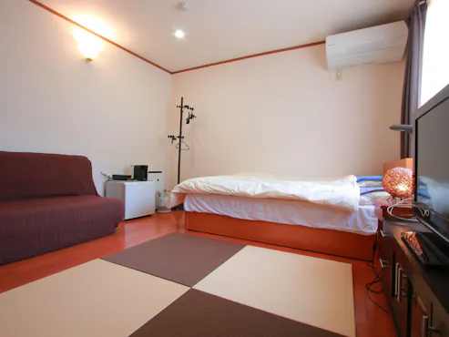 ห้องสไตล์ตะวันตก 8 เสื่อทาทามิ