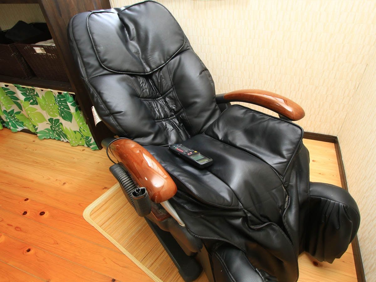 ห้องน้ำมีเก้าอี้นวด