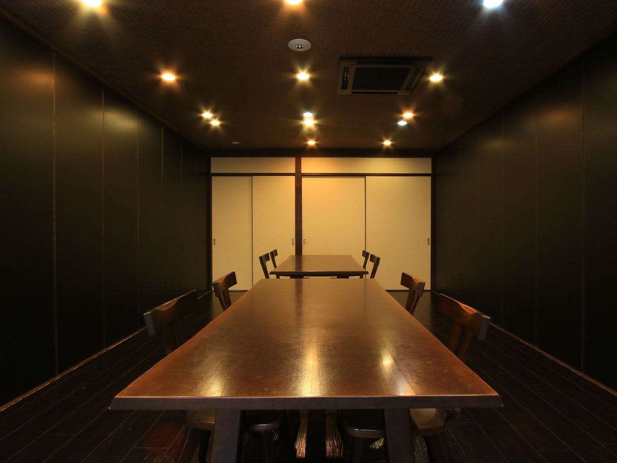 ห้องจัดเลี้ยงสามารถใช้งานได้ตามจำนวนคนและวัตถุประสงค์