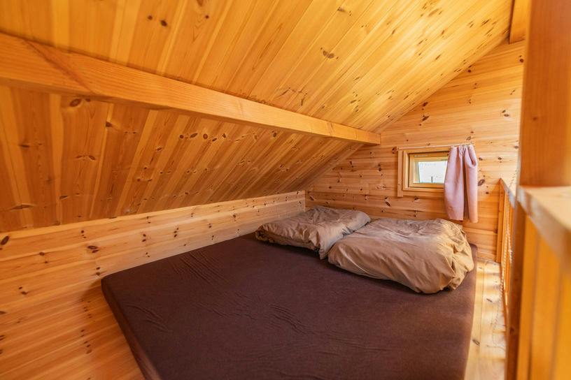 Secret Base Accommodation L-BASE
